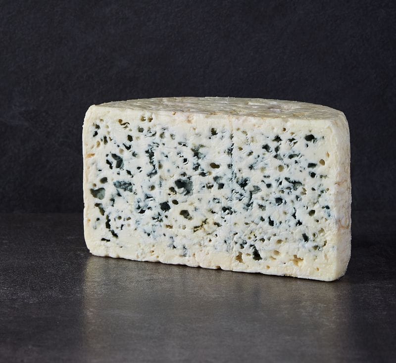 MIA Food Service CARLES ROQUEFORT CHEESE PER KG CARLES ROQUEFORT CHEESE PER KG