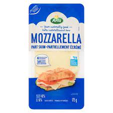 MIA Food Service ARLA SLICED MOZZARELLA CHEESE 175GR ARLA SLICED MOZZARELLA CHEESE 175GR