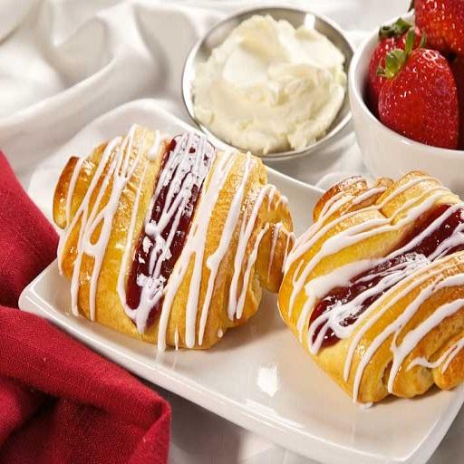 MIA Food Service FIERA 3.5OZ STRAWBERRY & CHEESE DANISH 64EA FIERA 3.5OZ STRAWBERRY & CHEESE DANISH 64EA