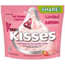 MIA Food Service HERSHEYS KISSES STRAWBERRY ICE CREAM CONES 255GR HERSHEYS KISSES STRAWBERRY ICE CREAM CONES 255GR