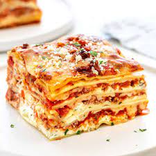 MIA Food Service ONLY PASTA MEAT LASAGNA 2X5LB ONLY PASTA MEAT LASAGNA 2X5LB
