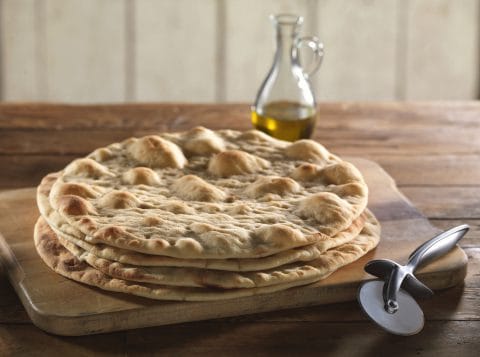 MIA Food Service STONEFIRE 12" THIN PIZZA CRUST 32X240GR STONEFIRE 12" THIN PIZZA CRUST 32X240GR
