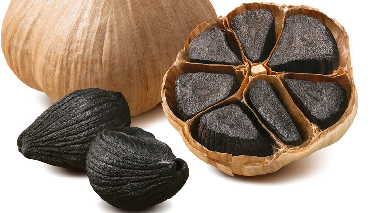 BLACK GARLIC BULBS 1LB